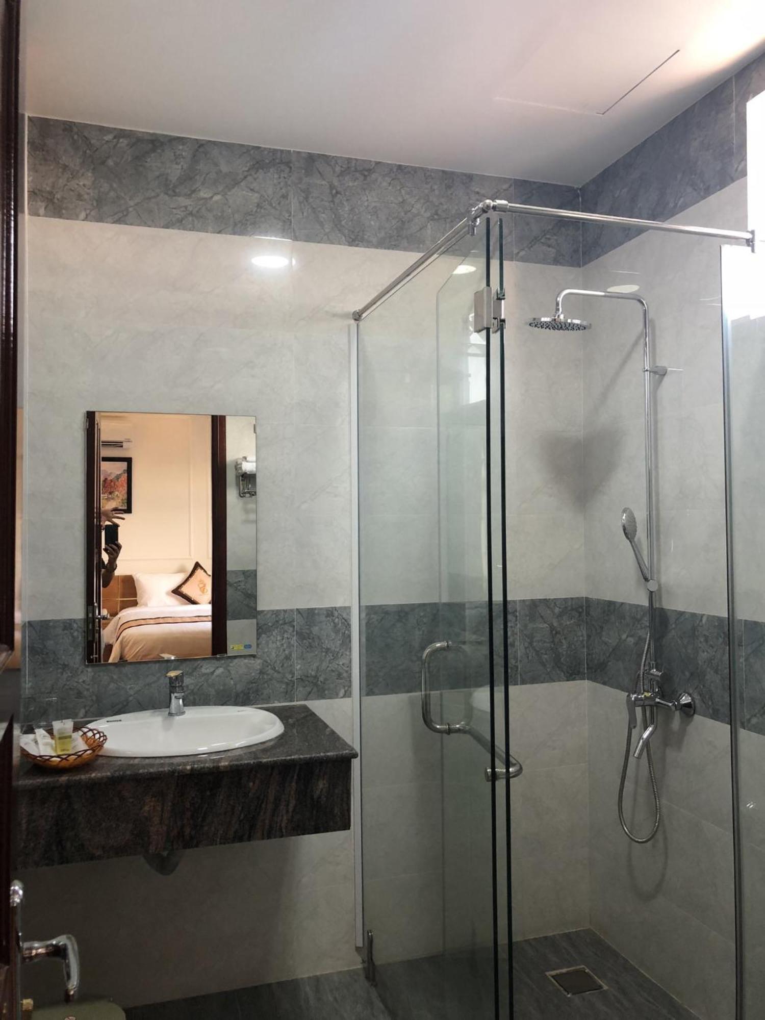 Hotel Khach San Sao Viet Quy Nhơn Zewnętrze zdjęcie